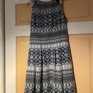 Vince Camuto Geometric Navy and White Midi Dress